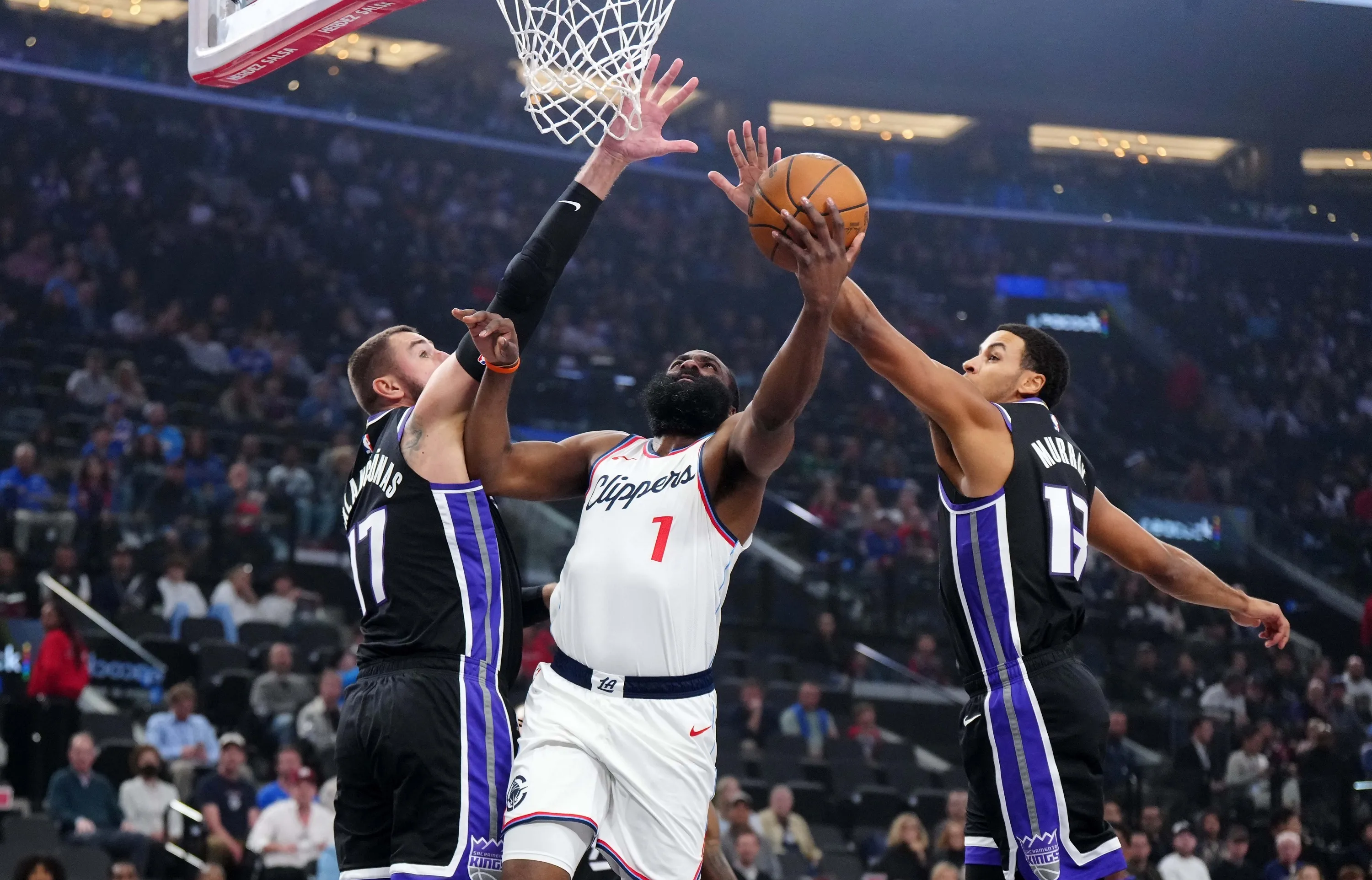 开云体育在线-德国男篮碾压马刺，西蒙斯打破历史纪录