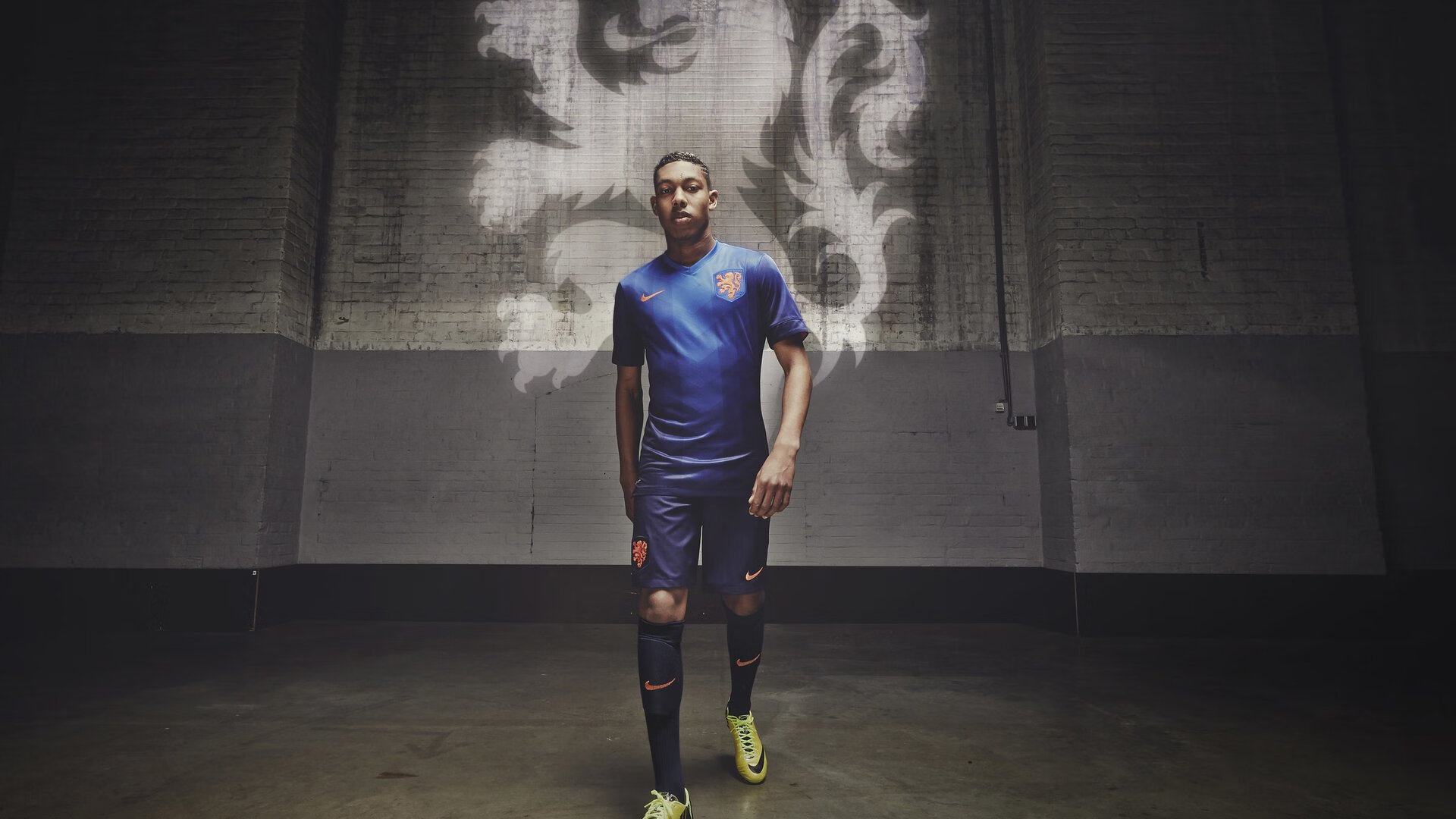 开云体育下载-南美风暴对决希腊铁壁，蒂亚戈统治级数据改写历史之夜