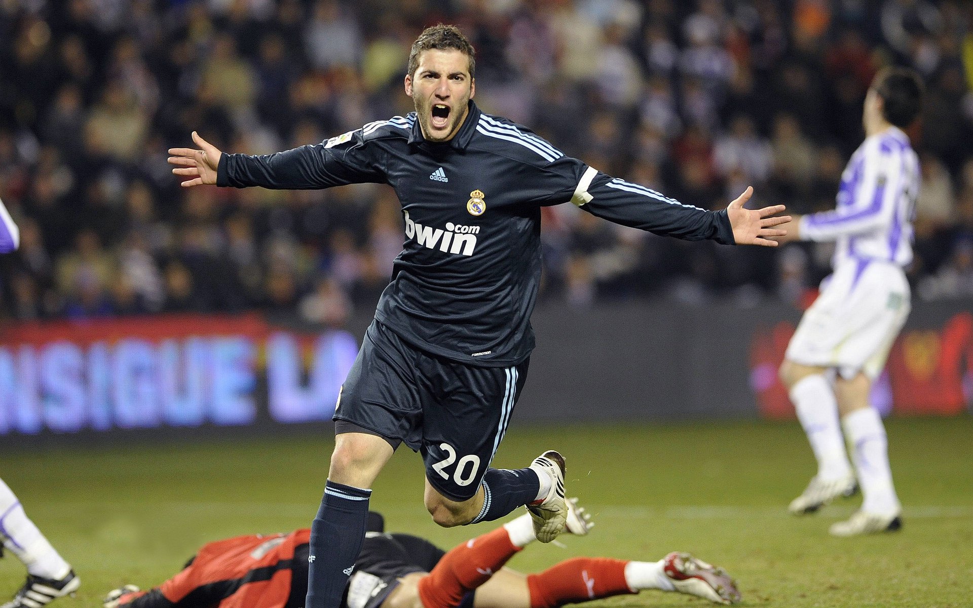 开云体育中国-季后赛抢七之夜，基米希的独舞与救赎